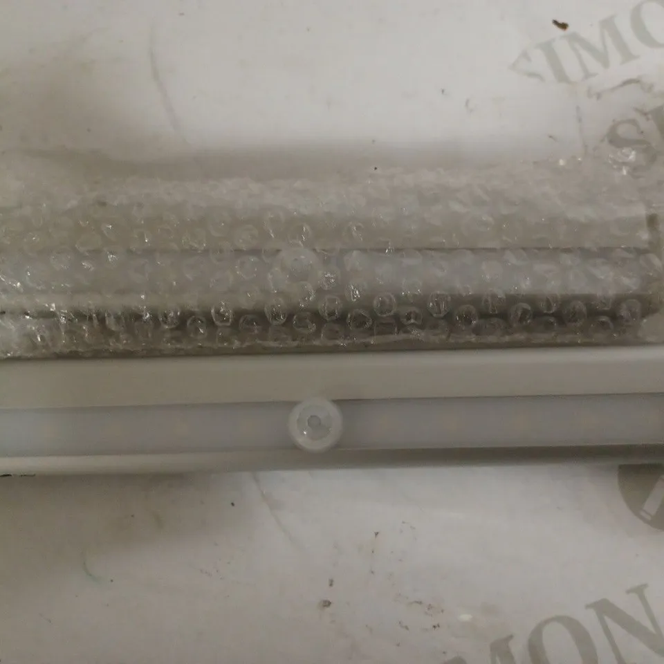 SFIXX BRUSHED ALUMINIUM PIR MOTION SENSOR LIGHTS DUO