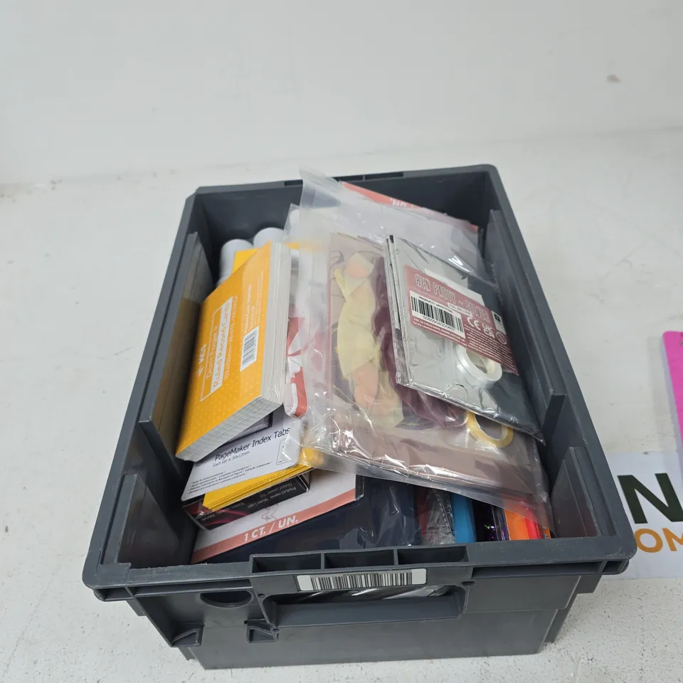 TOTE OF APPROXIMATELY 12 ASSORTED ITEMS TO INCLUDE: NU NOTEBOOK 