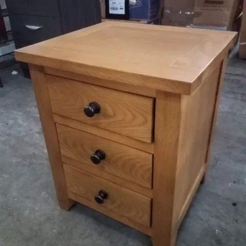 NORTH CASTLE 3 DRAWER BEDSIDE TABLE 