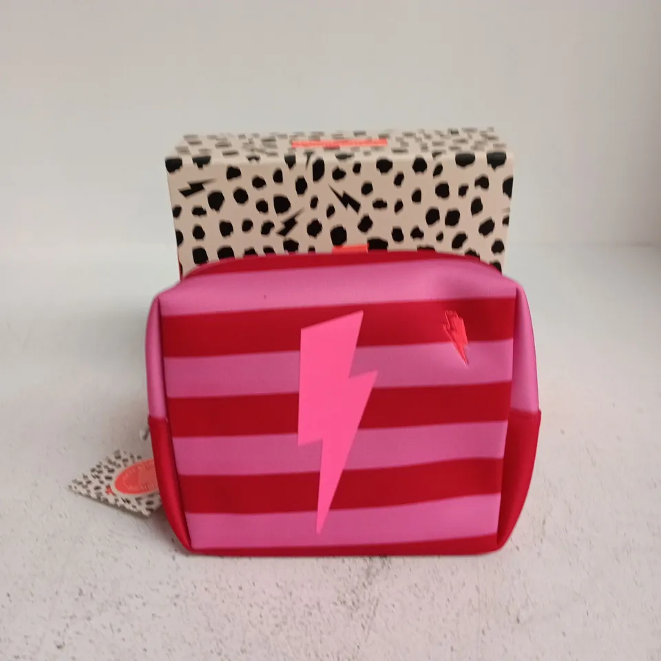 KATE LAWLER X SCAMP & DUDE PINK WITH RED STRIPE SCUBA COSMETIC BAG