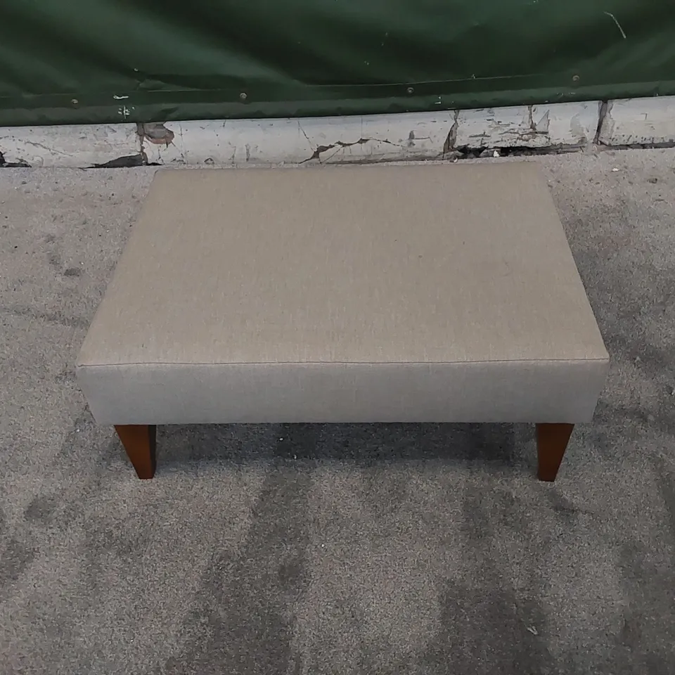 THE CADLEY FOOTSTOOL - SIZE MEDIUM 