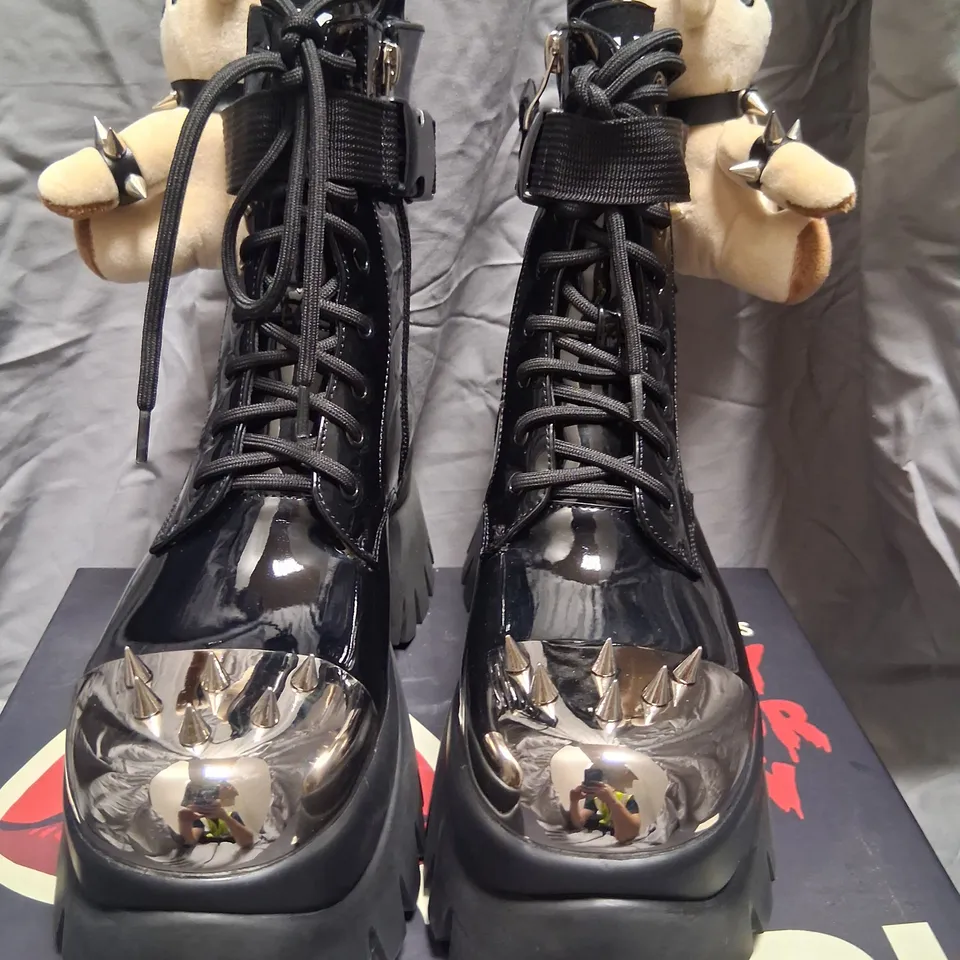 BRAND NEW BOXED RICHARD O'BRIEN'S ROCKY HORROR SHOW X KOI EDDIE'S TEDDY PLATFORM SPIKED BOOTS BLACK SIZE 3