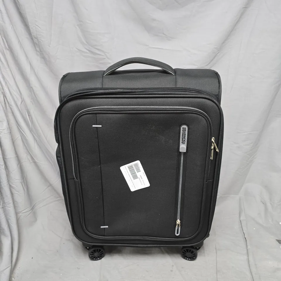 AMERICAN TOURISTER CARRY-ON LUGGAGE – BLACK 4-WHEEL SUITCASE