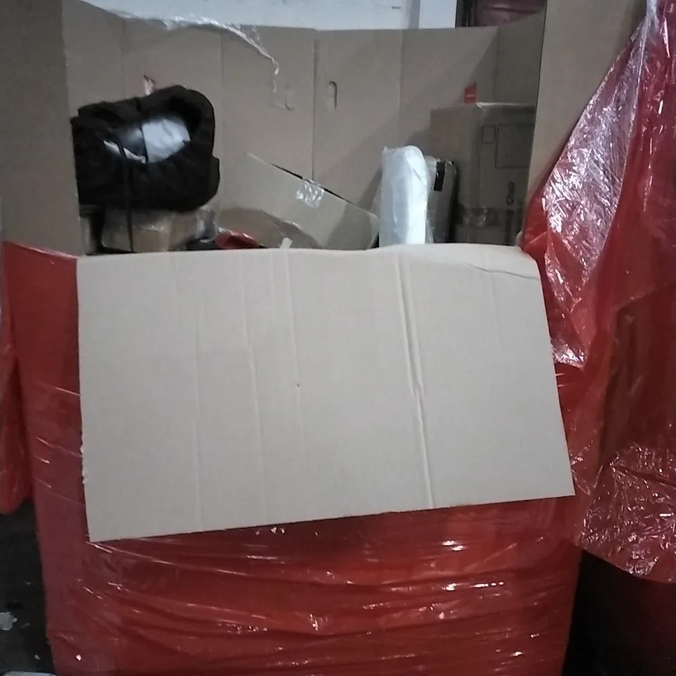 PALLET OF HOUSEHOLD ITEMS TO INCLUDE DINOSAUR WORLD NAP MAT, PICTURE FRAMES, TOOL BENCH TOY,GOLF PUTTING MAT AND OTHER ASSORTED ITEMS...