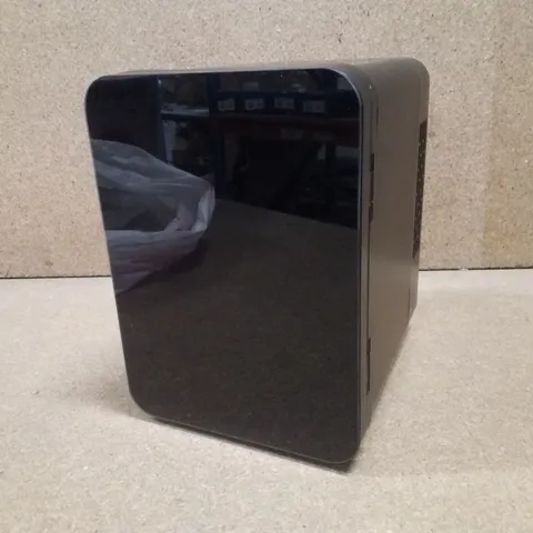 BOXED ATRAVESAR MINI FRIDGE FOR BEDROOM QUIET 4L SMALL FRIDGE