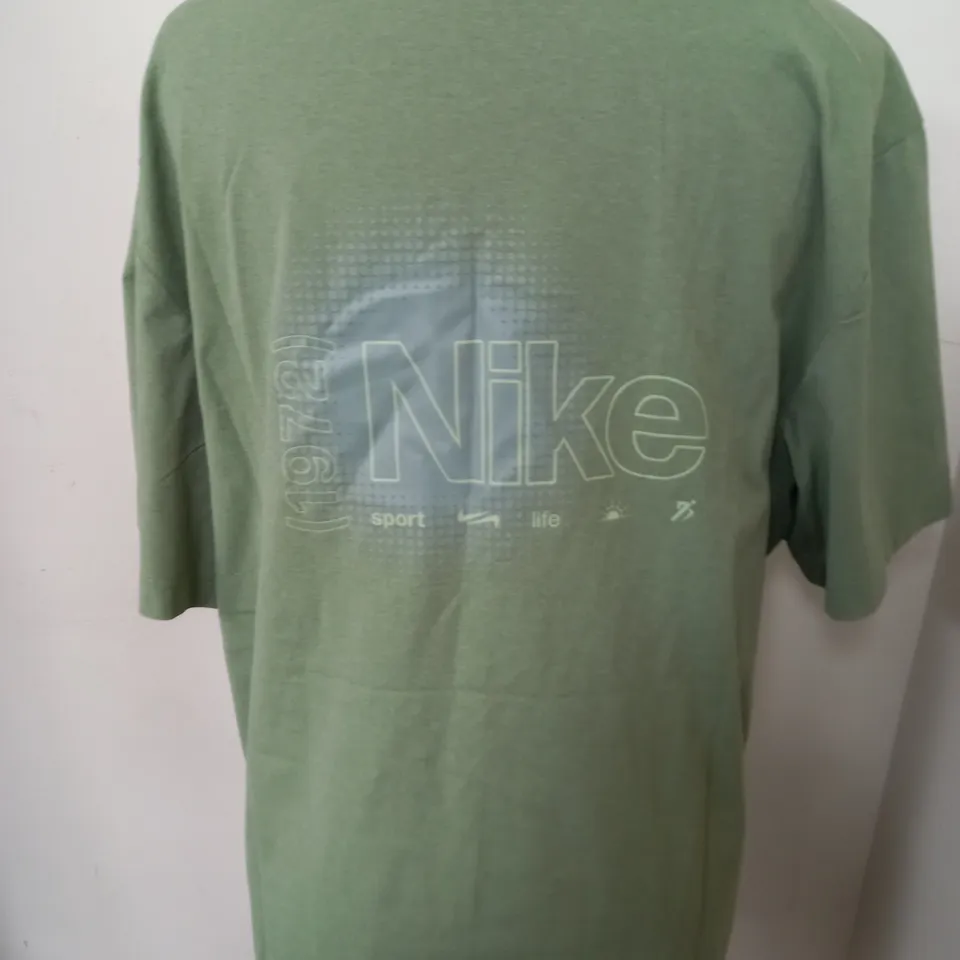 NIKE 1972 CASUAL T-SHIRT SIZE UNSPECIFIED