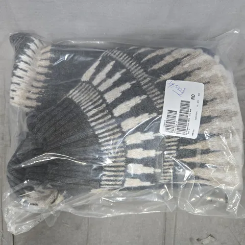 BAGGED WHITE STUFF FIONA FAIRISLE JUMPER IN GREY MULTI SIZE 14