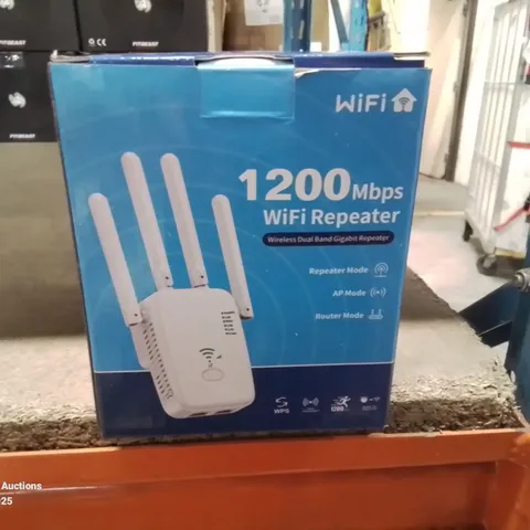 BOXED 1200 MBPS WIFI REPEATER  