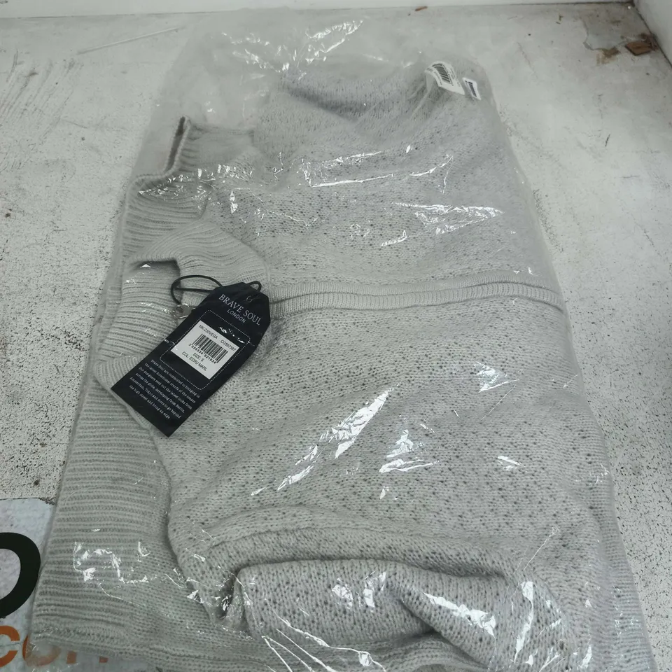BRAVE SOUL LONDON KNIT JUMPER – SIZE S