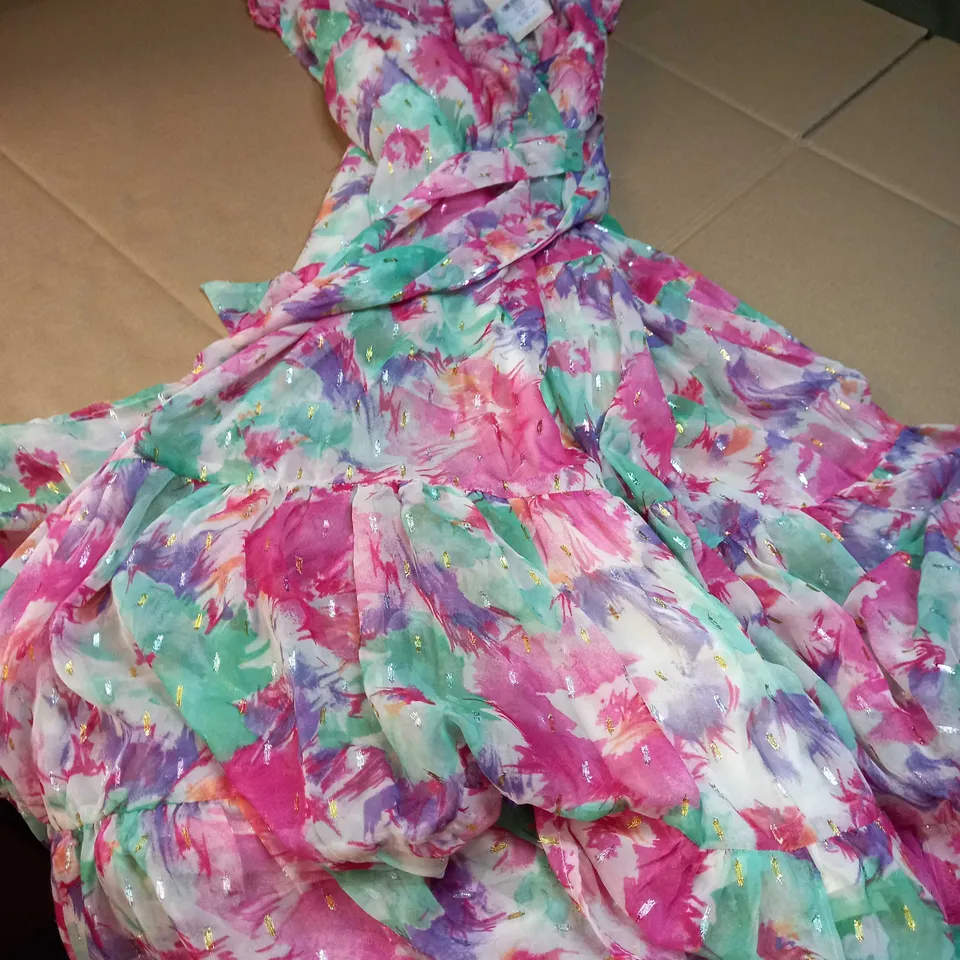 LOVE ROSE FLORAL PINK/GREEN FLORAL FLOWING TIERED DRESS - SIZE 6