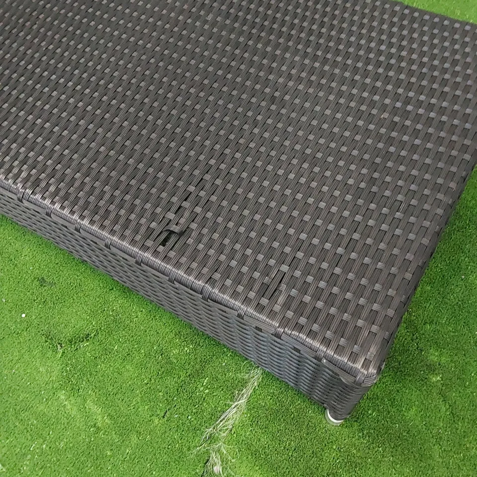 DESIGNER MANUAL ADJUSTABLE SUNLOUNGER IN BLACK RATTAN 