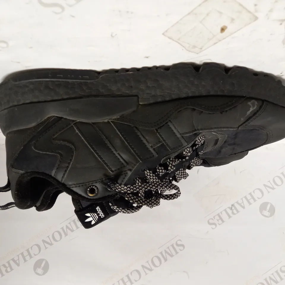 ADIDAS BLACK TRAINERS UK SIZE 10