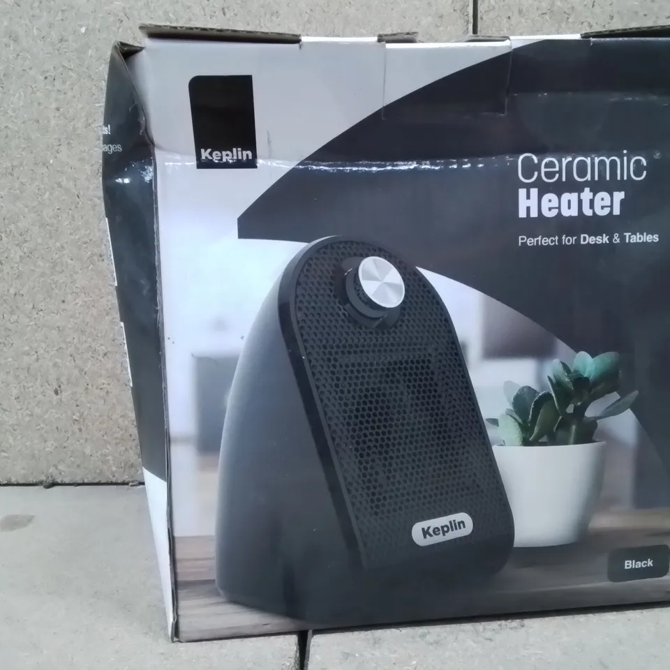BOXED CERAMIC HEATER -BLACK-