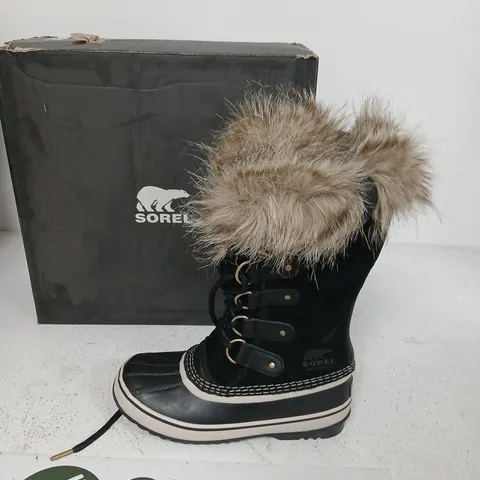 SOREL JOAN OF ARCTIC WOMEN'S SNOW BOOTS - BLACK, UK 4