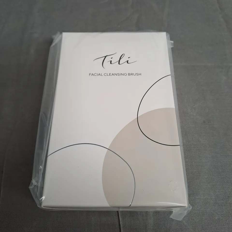 SEALED AND BOXED TILI RECHARGEABLE VARIABLE SPEED SILICONE FACIAL CLEANSING BRUSH 