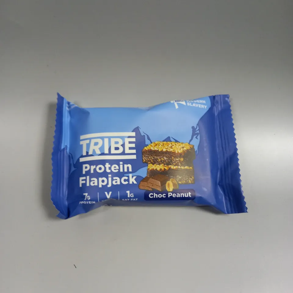 APPROXIMATELY 10 TRIBE PROTEIN FLAPJACKS - CHOC PEANUT 