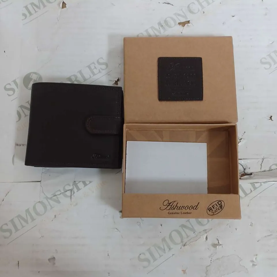 BOXED ASHWOOD GENUINE LEATHER WALLET 