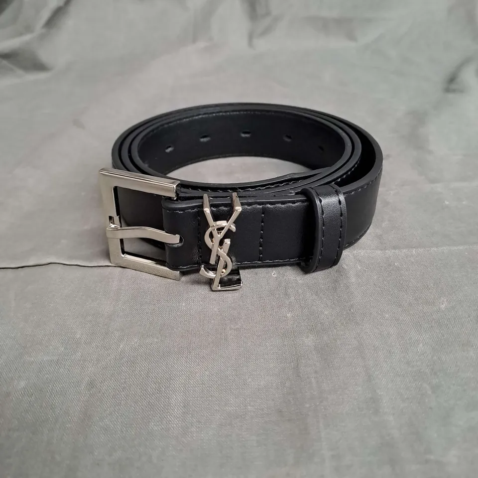 YVES SAINT LAURENT BELT IN BLACK SIZE 44/110