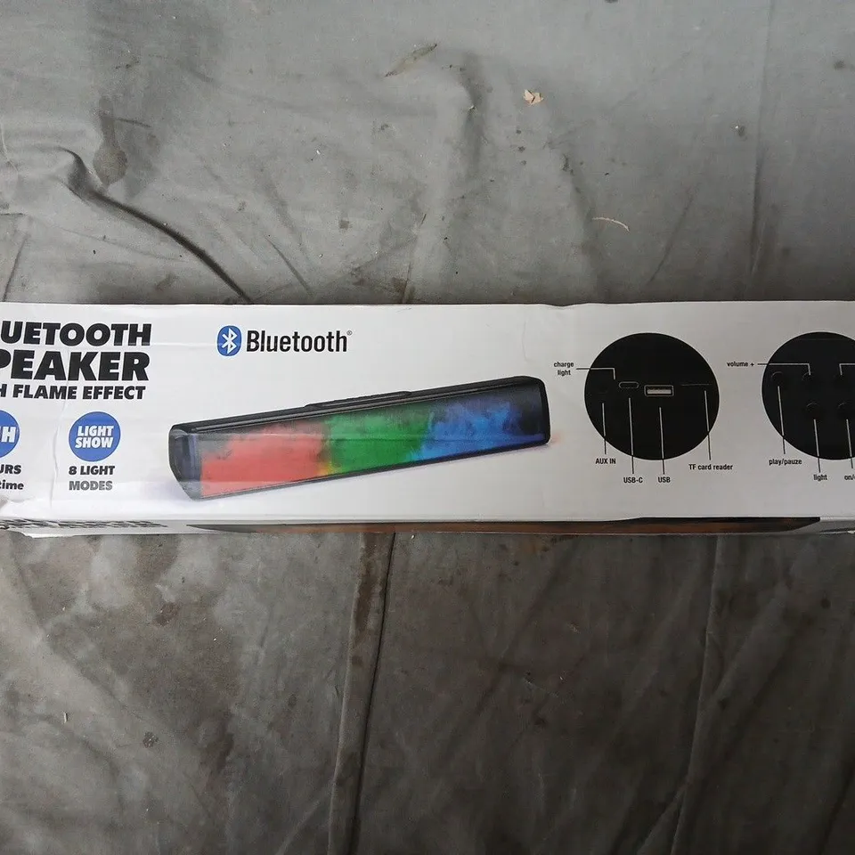 BOXED BLUETOOTH SPEAKER WITH FLAME EFFECT – RGB COLOUR