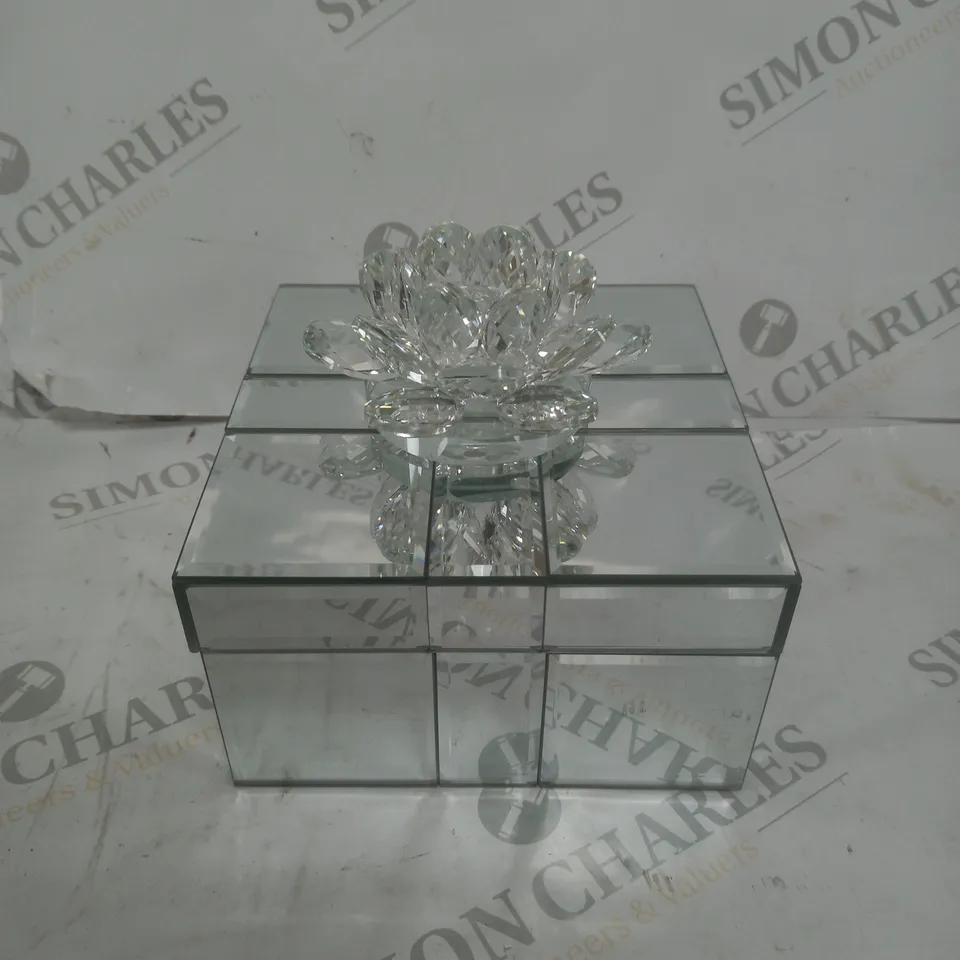 JM BY JULIEN MACDONALD LOTUS FLOWER PRESENT TRINKET BOX