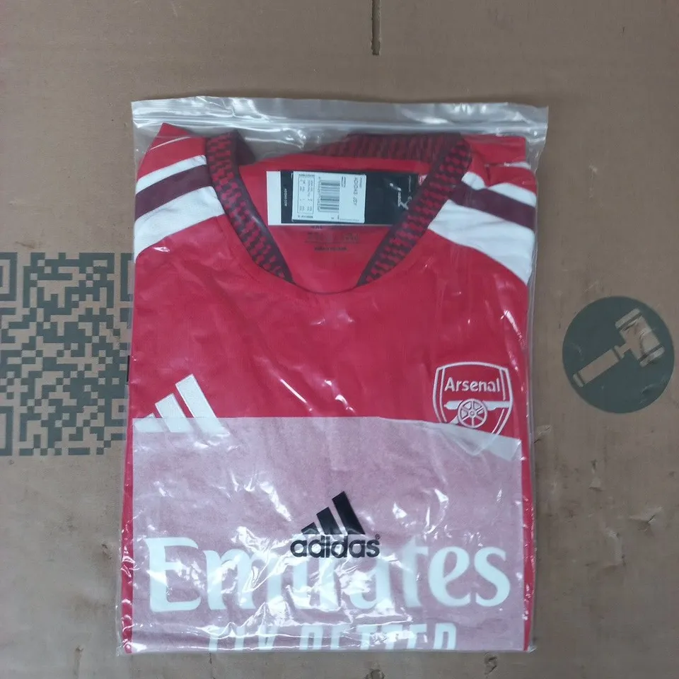BAGGED ADIDAS ARSENAL FOOTBALL JERSEY IN RED SIZE 4XL