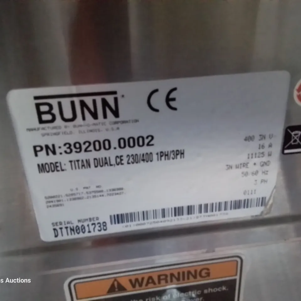 BUNN DUAL TITAN COMMERCIAL COFFEE BREWER