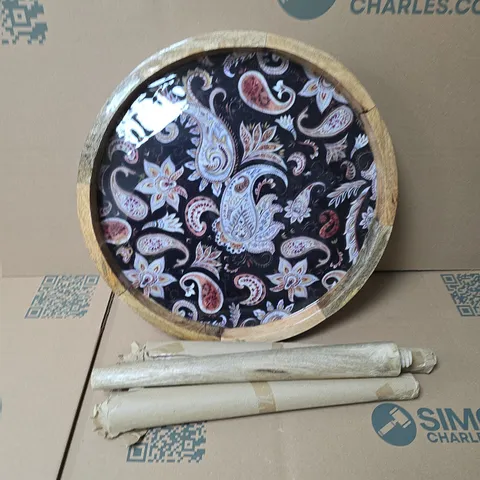 PAISLEY PATTERN 3 LEG TABLE