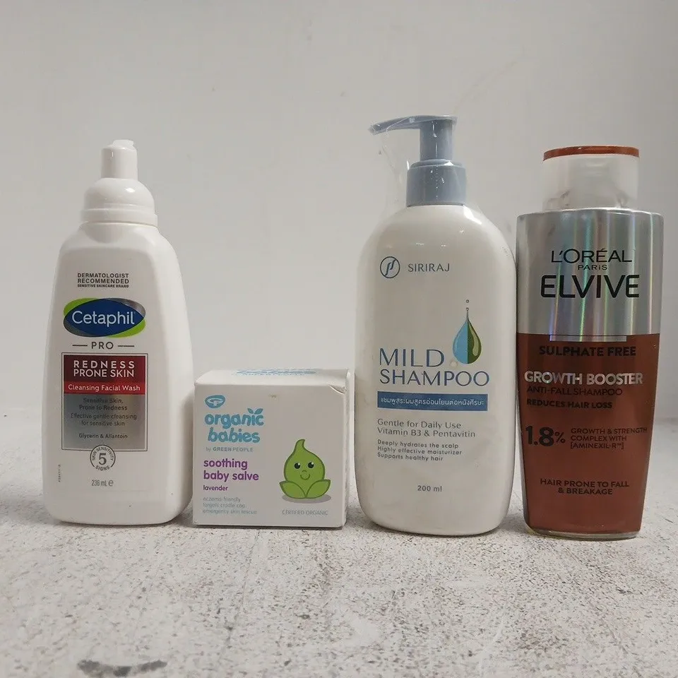 APPROXIMATELY 20 ASSORTED COSMETIC ITEMS INCLUDING VARIOUS MAKES AND BRANDS - COLLECTION ONLY