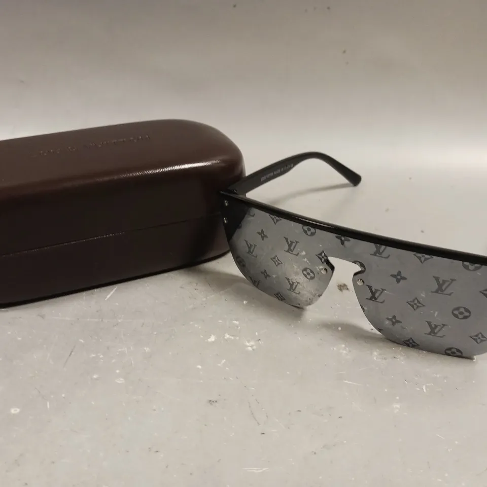 LOUIS VUITTON WAIMEA SUNGLASSES