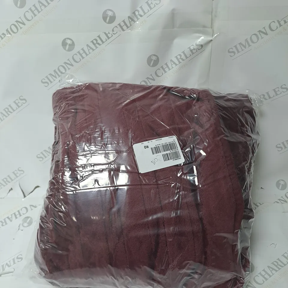 BOXED COZEE HOME VELVETSOFT HEATED THROW IN SHIRAZ WINE