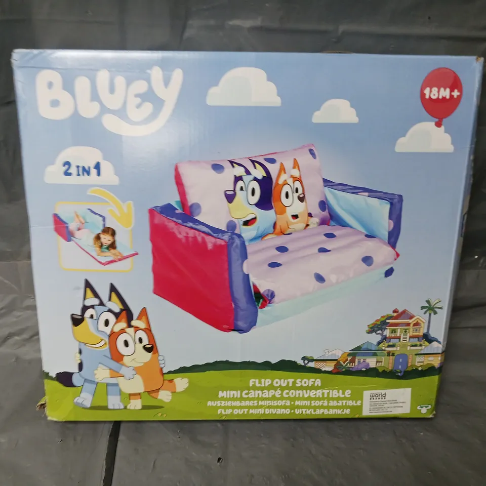 BOXED BLUEY FLIP OUT MINI SOFA - 2 IN 1 KIDS INFLATABLE SOFA AND LOUNGER