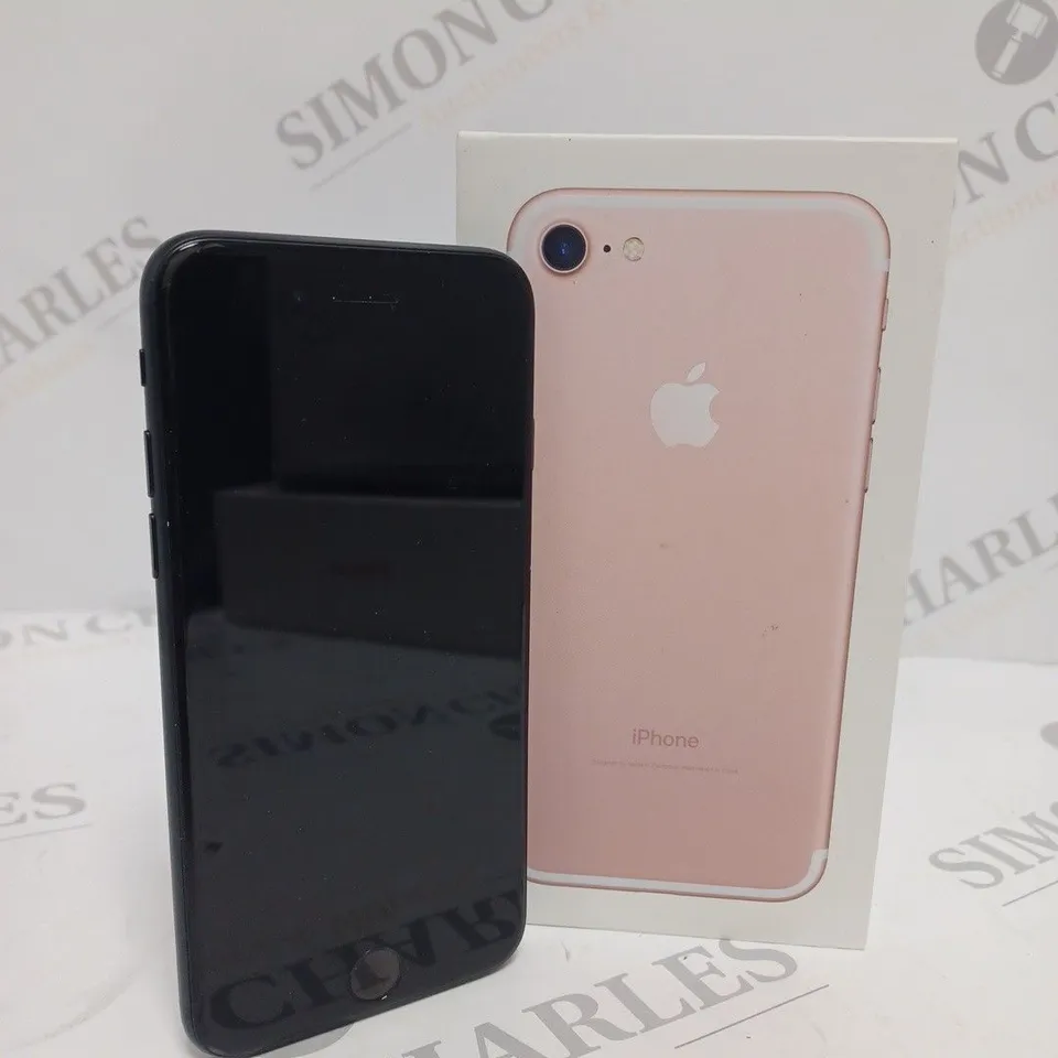 APPLE IPHONE 7 (A1778) SMARTPHONE