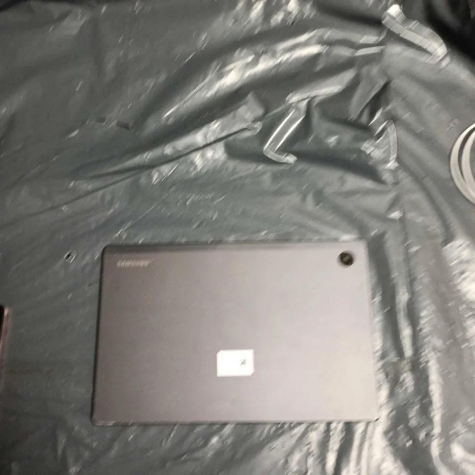 SAMSUNG GALAXY TABLET SM-X200 32GB