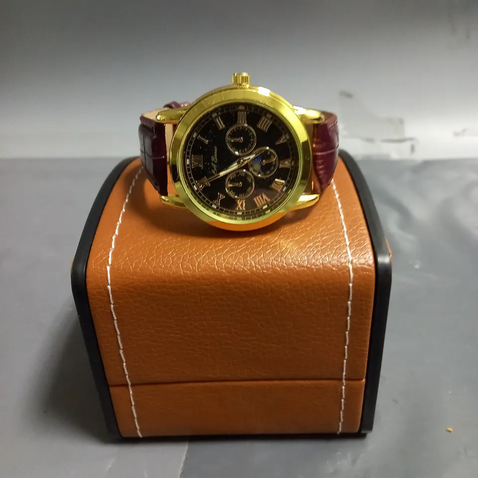 LA BANUS MENS WATCH IN GOLD WITH BURGUNDY TEXTURED LEATHER STRAP 