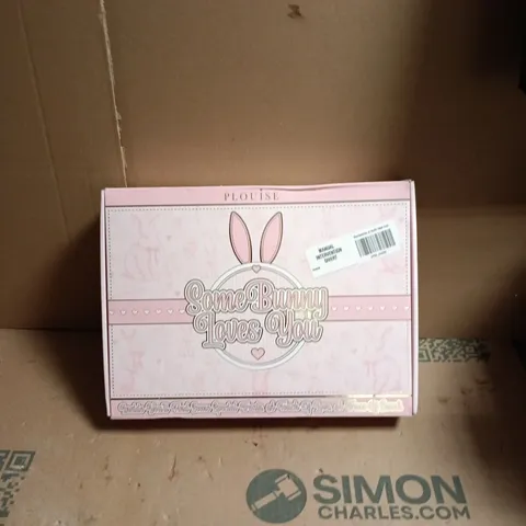 BOXED PLOUISE SOME BUNNY LOVES YOU ASSORTED COSMETIC GIFT BOX 