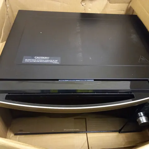 PANASONIC NN-DF386B BLACK COMBINATION OVEN
