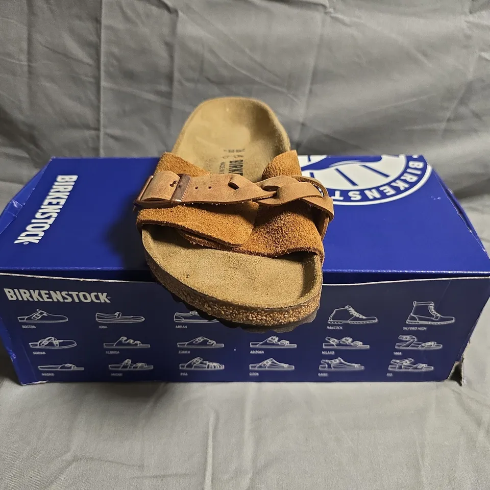 BOXED PAIR OF BIRKENSTOCK OITA BRAIDED SANDALS IN MINK SIZE UK 3.5