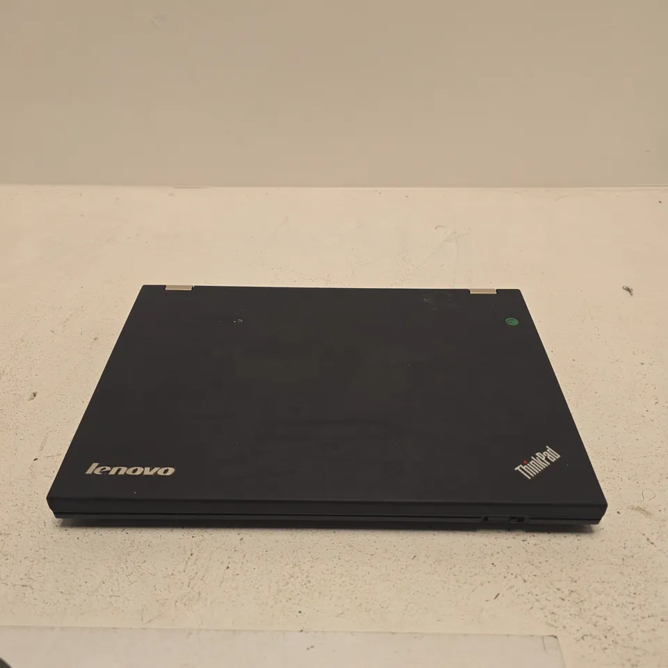 LENOVO THINKPAD LAPTOP