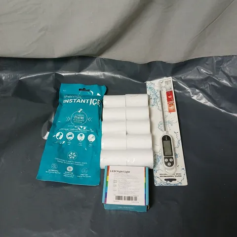 APPROXIMATELY 18 ASSORTED HOUSEHOLD ITEMS TO INCLUDE THERMOMETER, TILL RECEIPT ROLLS, LED NIGHT LIGHT, INSTANT ICE THERAPY ETC