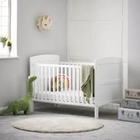 BOXED OBABY GRACE COT BED - WHITE (1 BOX)