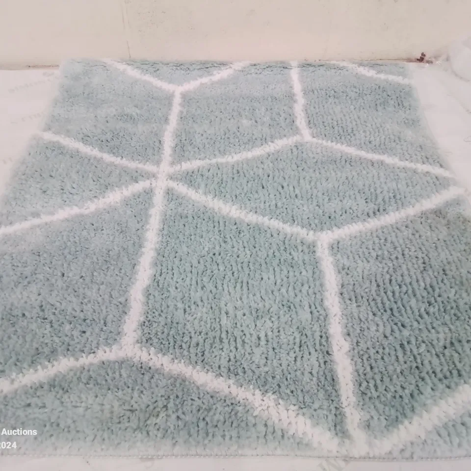BRAND NEW PACO HOME 540 KAUNAS 70X120CM TURQUOISE BATH MAT