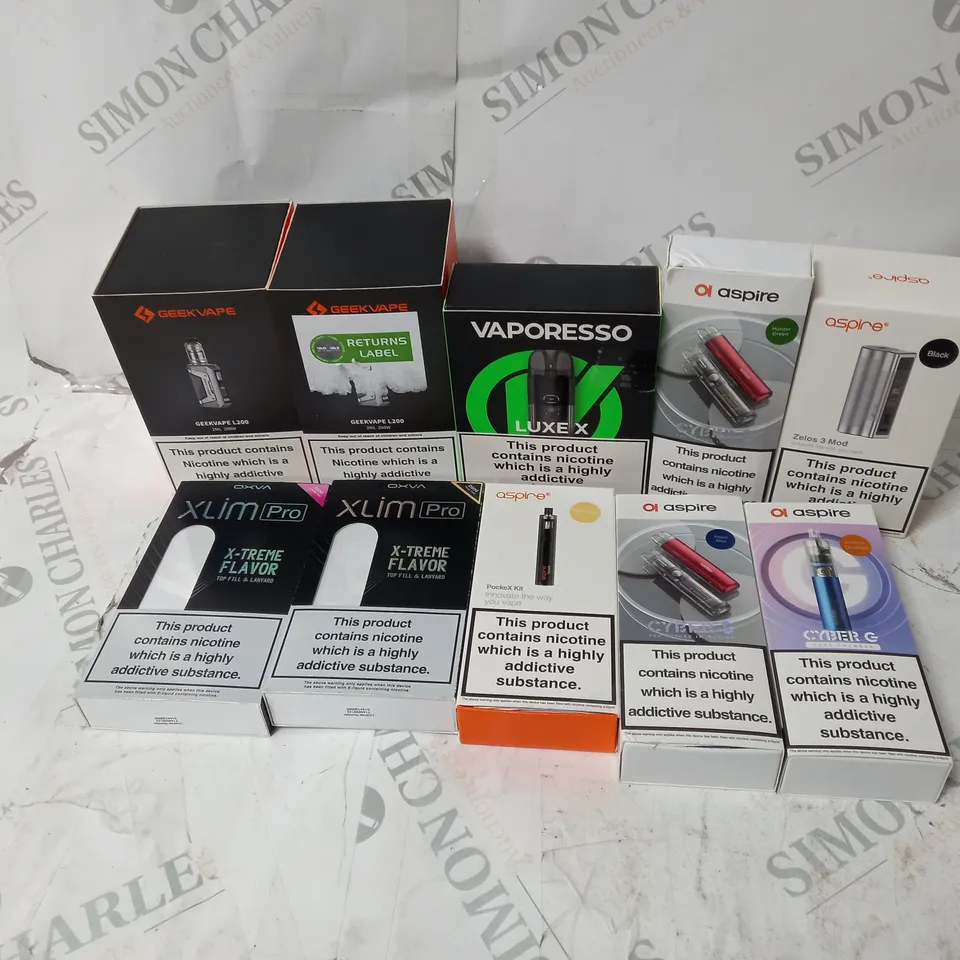 BOX OF APPROXIMATELY 10 ASSORTED E-CIG PRODUCTS TO INCLUDE ASPIRE, GEEKVAPE, VAPORESSO 