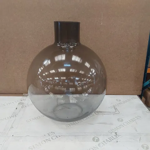 HANDMADE GLASS ARTIFICIAL TERRARIUM VASE 