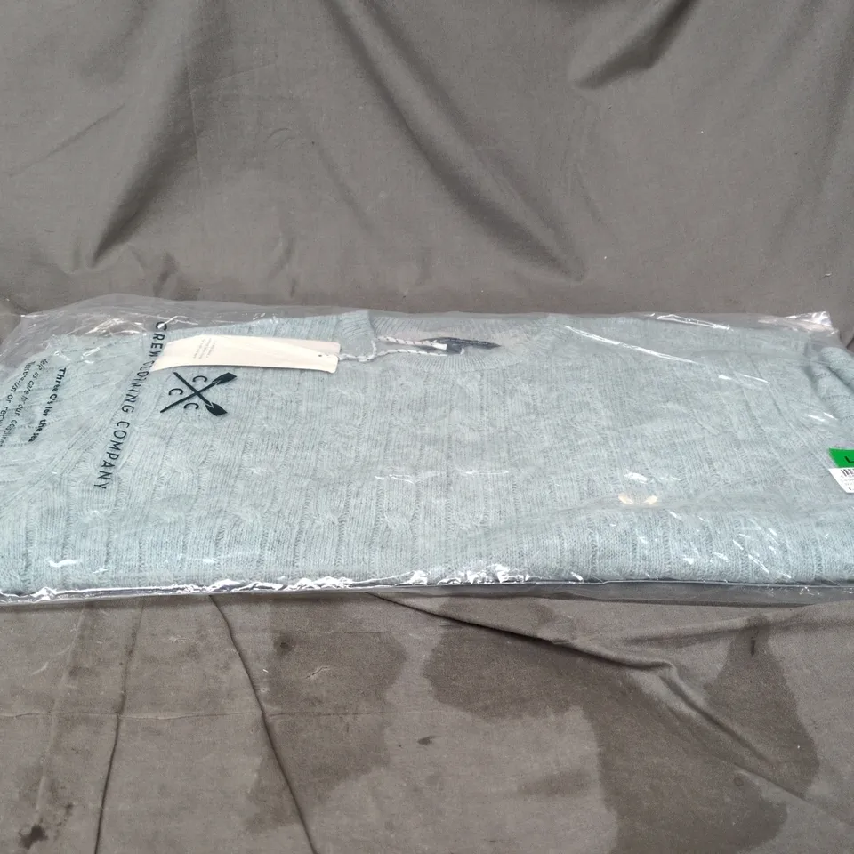 BAGGED CREW CLOTHING COMPANY LAMBSWOOL CABLE CREW LARGE JUMPER 