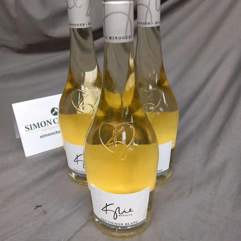 EIGHT BOTTLES OF KYLIE MINOGUE SAUVIGNON BLANC 2023 75CL 11%