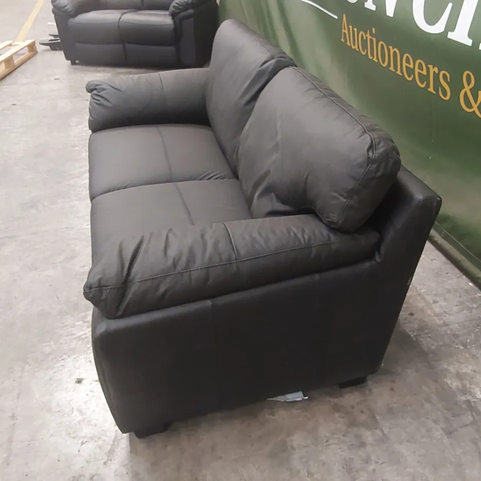DESIGNER 3 SEATER FAUX LEATHER UPHOLSTERED SOFA - BLACK 