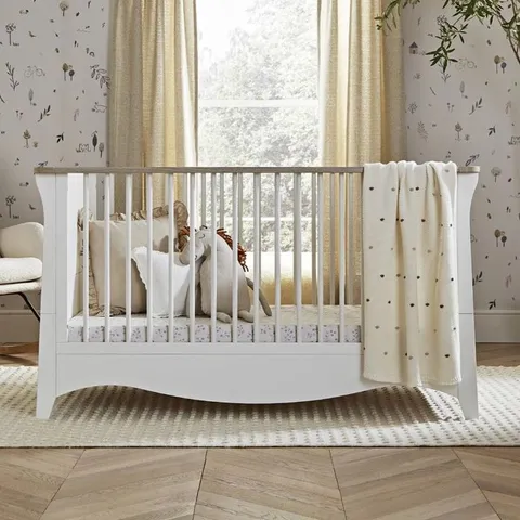 BOXED CUDDLE CO CLARA COT BED - WHITE/ASH (2 BOXES)
