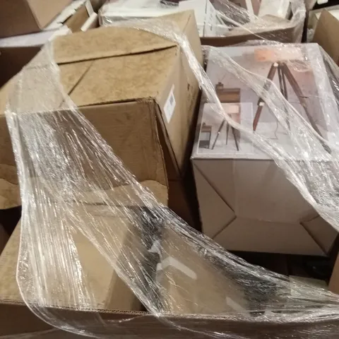 PALLET OF APPROXIMATELY 12 ASSORTED INDOOR LIGHTING PRODUCTS