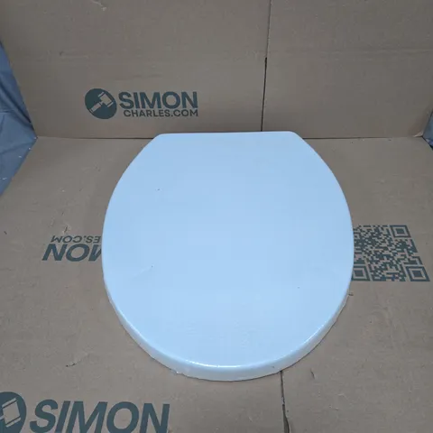 TOILET SEAT BOXED