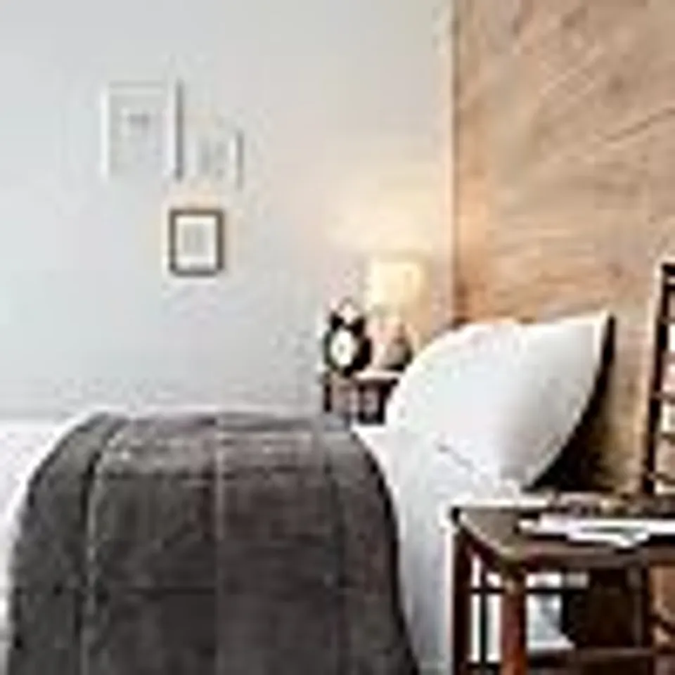 COZEE HOME VELVETSOFT FILLED THROW - CHARCOAL